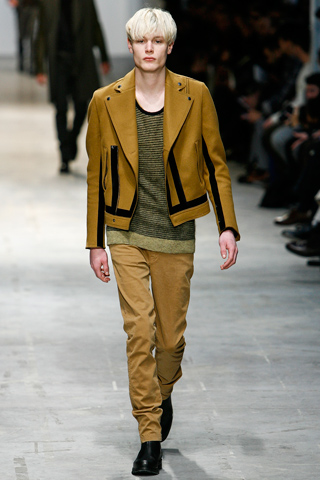 Costume National / - 2011-2012